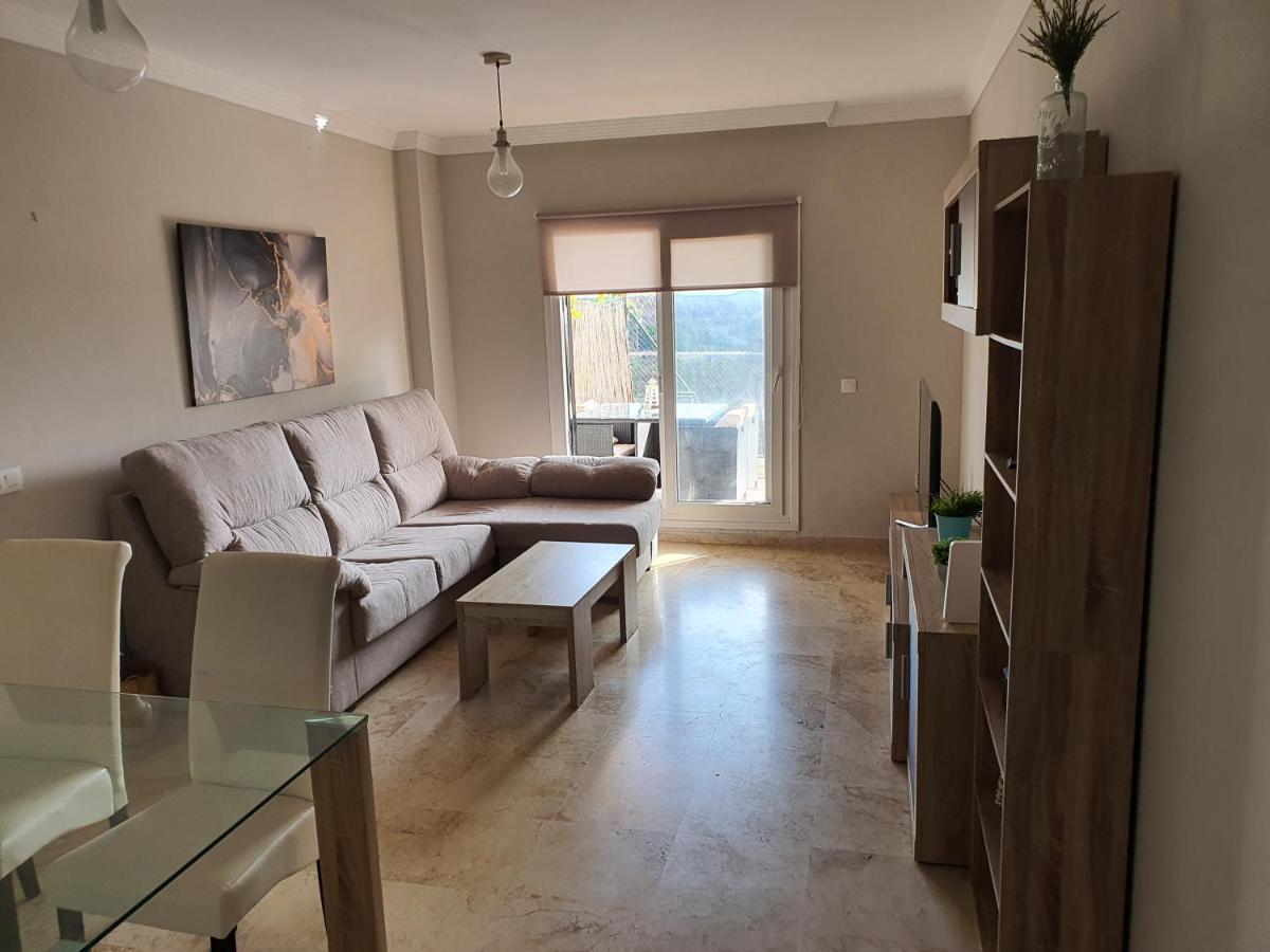 Apartamento Con Jardin La Línea de la Concepción المظهر الخارجي الصورة